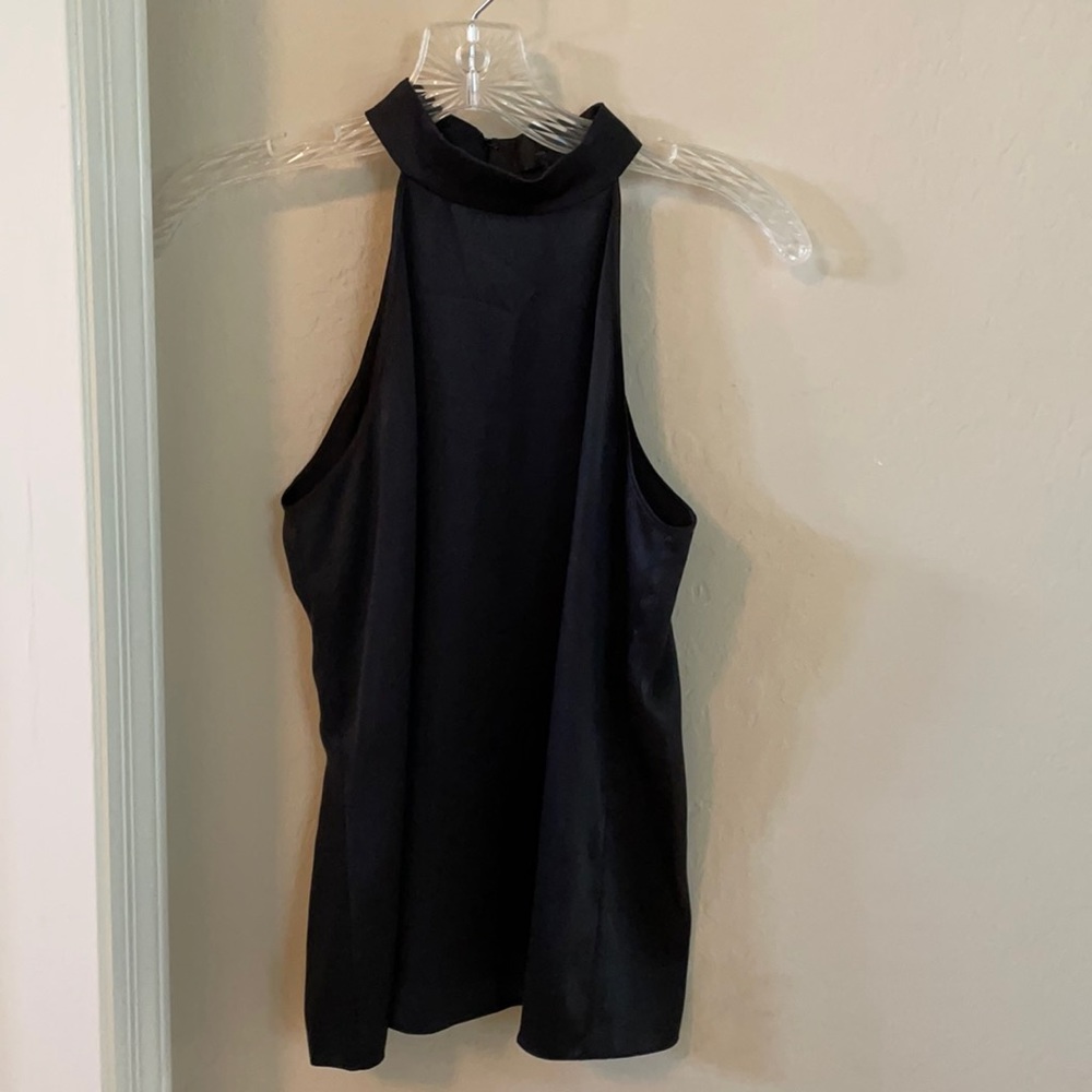 NWT NILI LOTAN SILK TOP